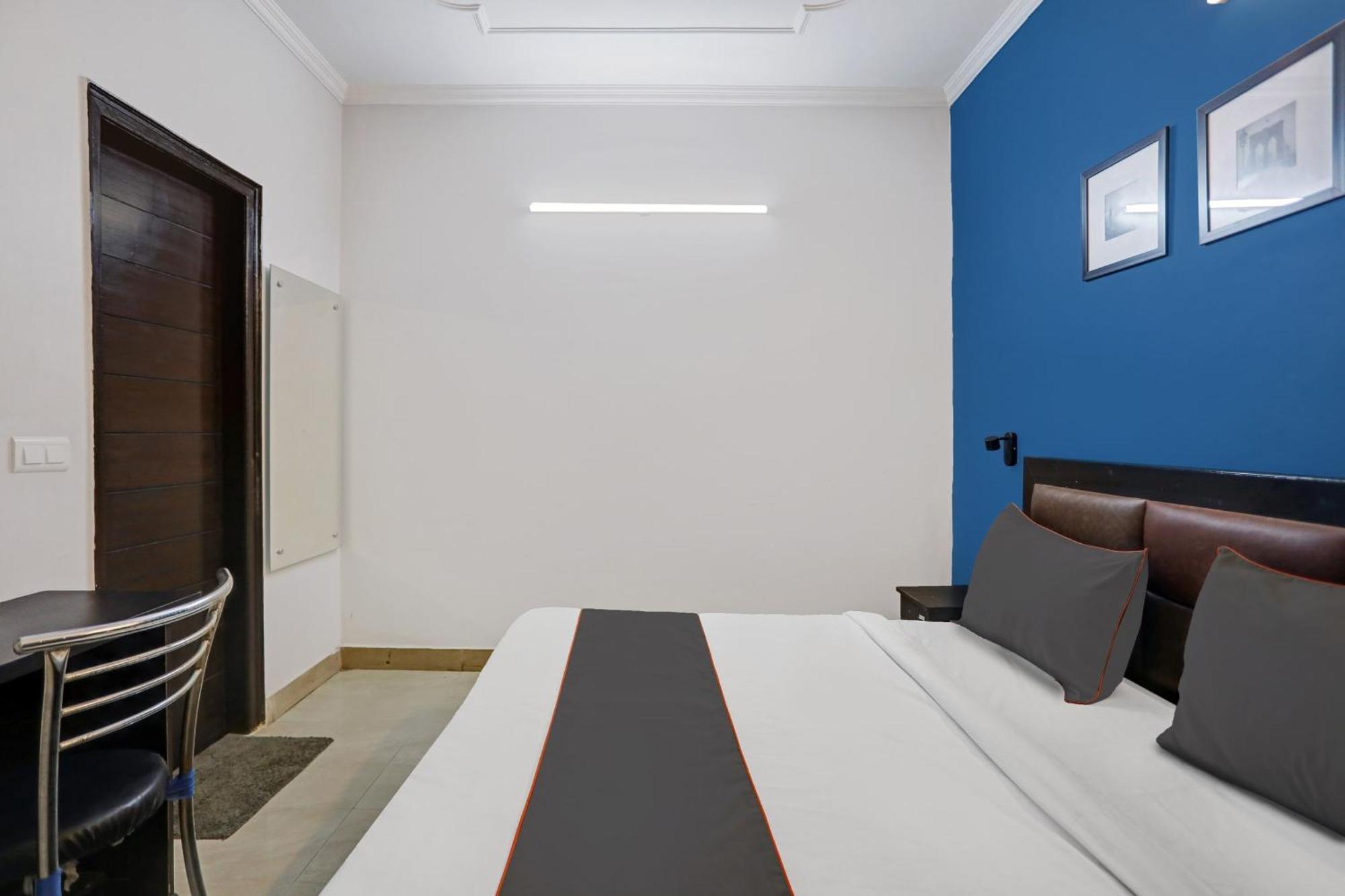 新德里 Collection O Agniv Residency Near Saket Metro酒店 外观 照片