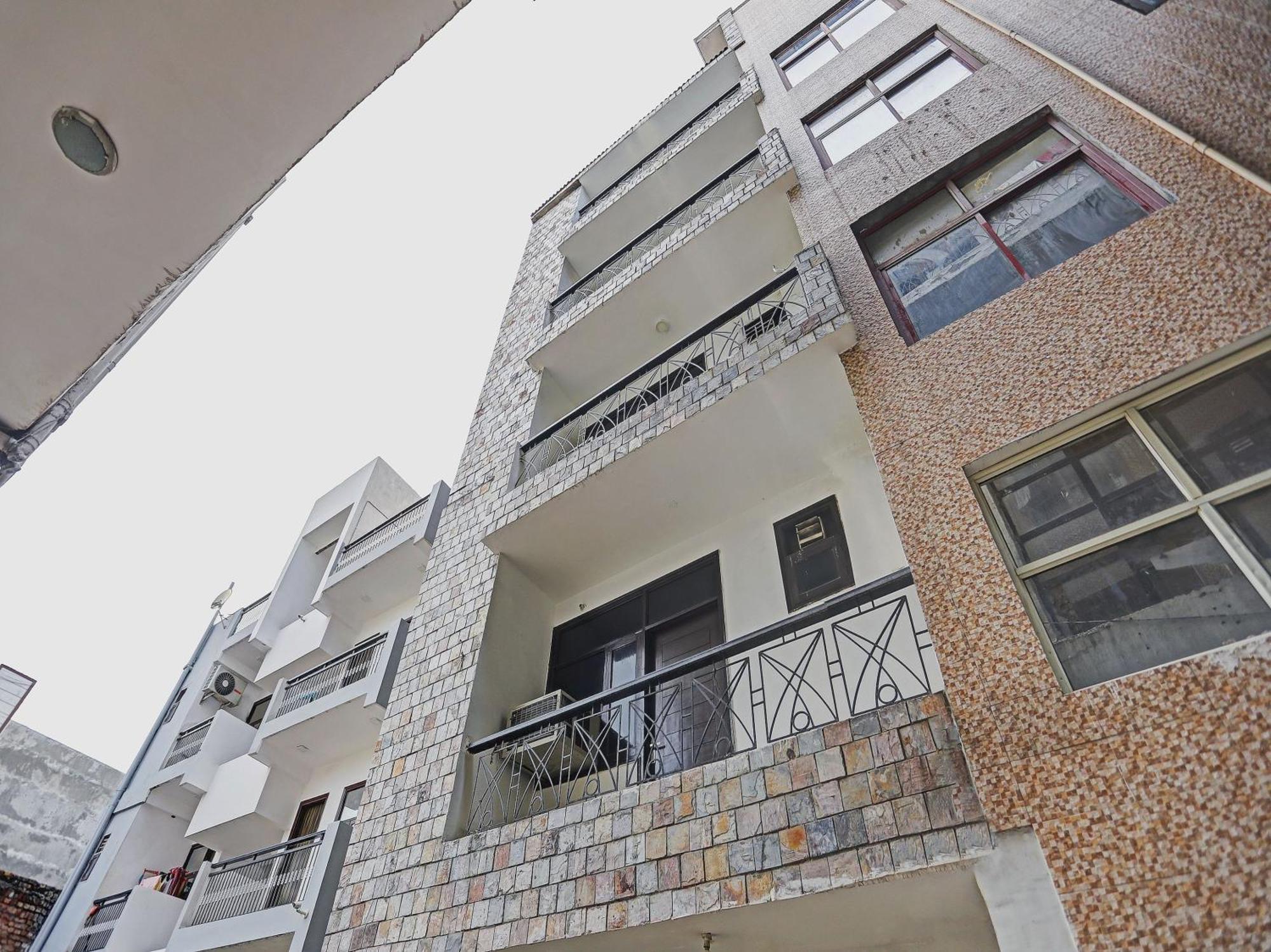 新德里 Collection O Agniv Residency Near Saket Metro酒店 外观 照片